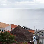 Chill'inn Madeira *