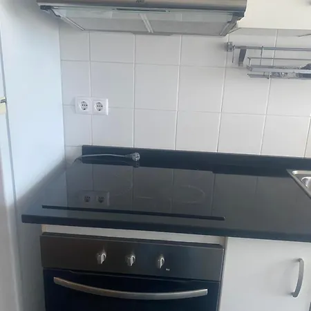 Chill'inn Madeira * Santa Cruz (Madeira)