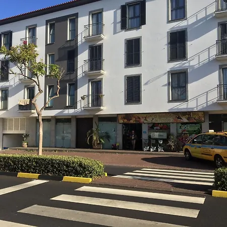 Chill'inn Madeira * Santa Cruz (Madeira)