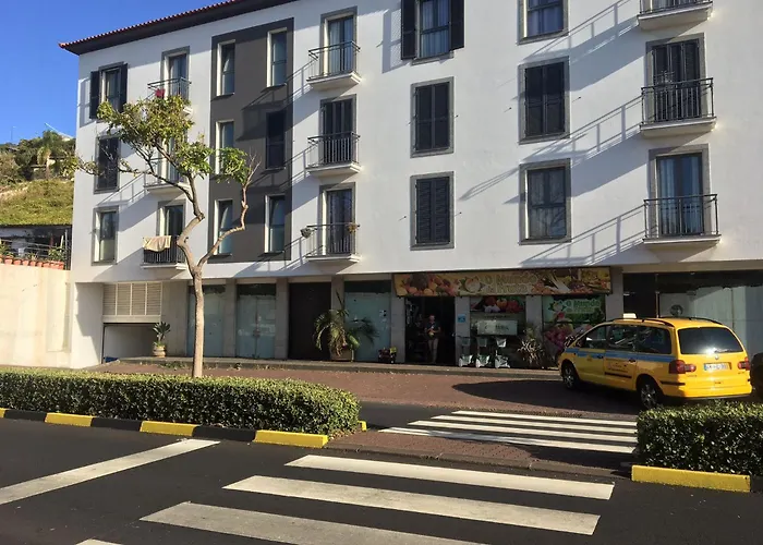 Chill'inn Madeira * Santa Cruz (Madeira)