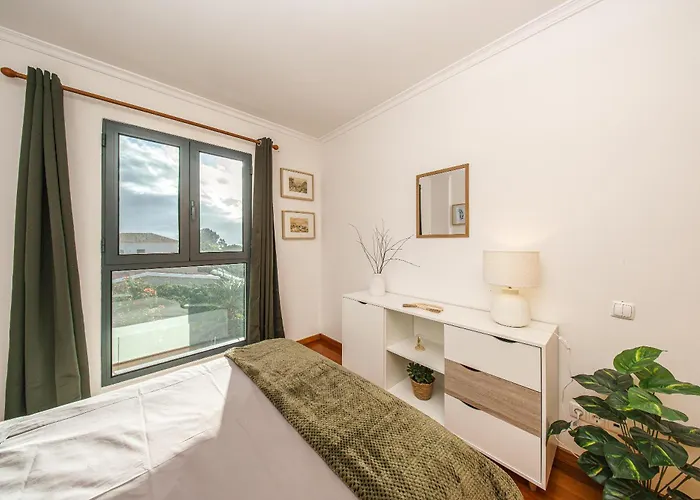 Chill'inn Madeira Santa Cruz (Madeira)